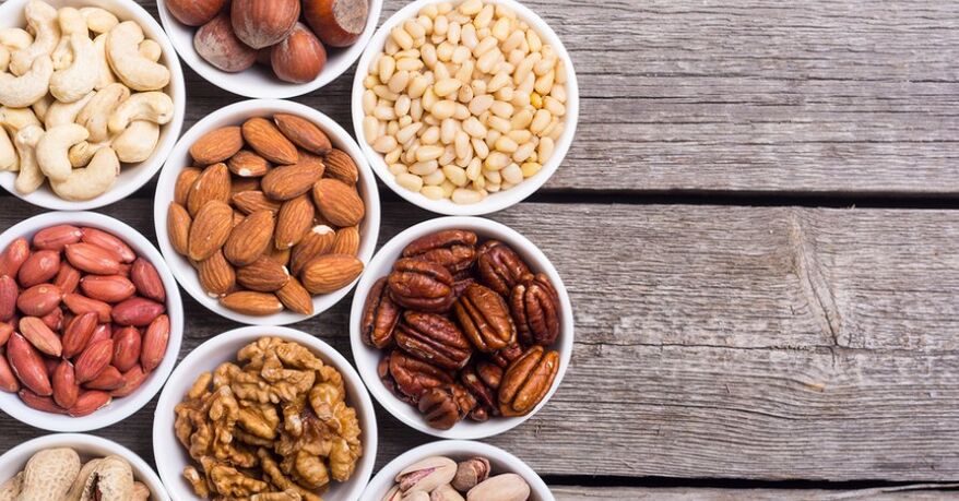 Les noix sont un élément alimentaire bénéfique pour la santé des hommes. 