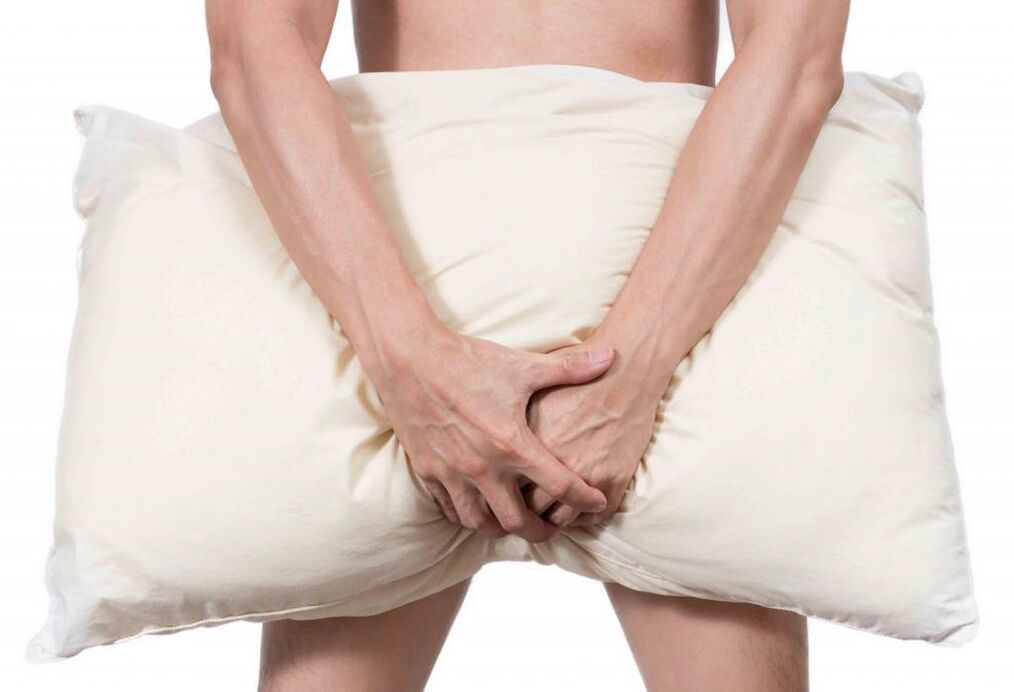 les hommes font de l'exercice pour augmenter leur puissance